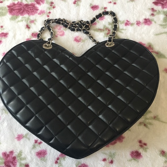 Bebe Bags Bebe Heart Shaped Black Purse Poshmark